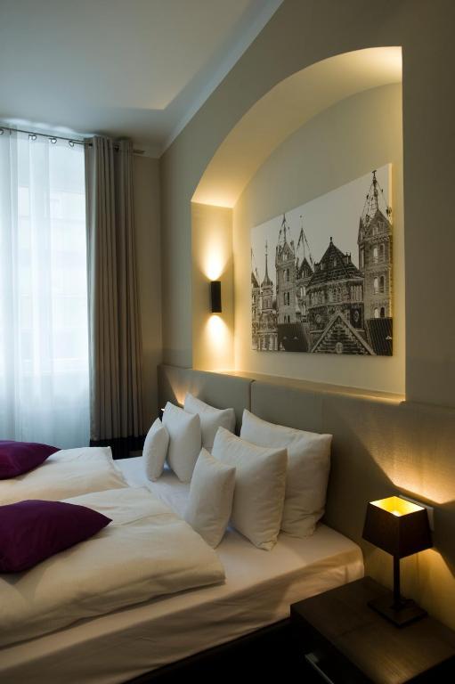 Hotel Residenz Am Koenigsplatz Speyer Bilik gambar